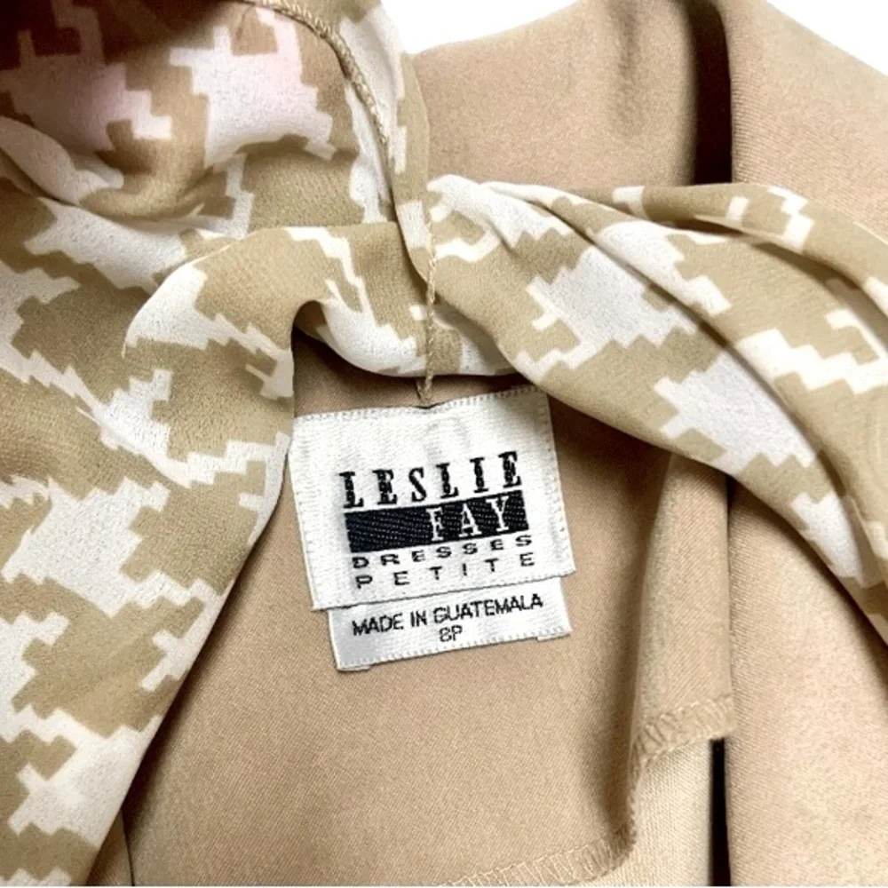 V🌺LESLIE FAY VTG. 2-PIECE FAUX SUEDE BLAZER/TOP WITH SCARF & SKIRT SET NWOT - Picture 3 of 16